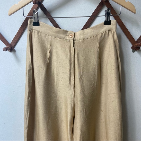 Vintage Minimalist Matching Outfit - Picture 5 of 10